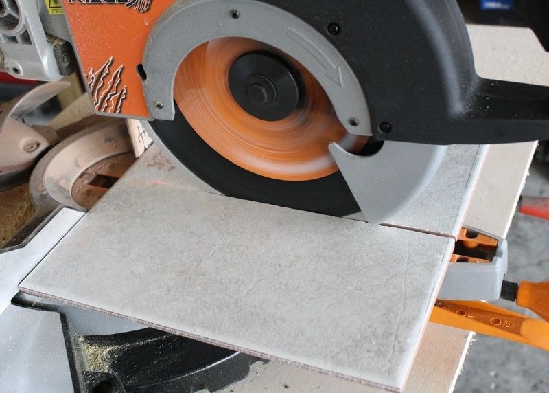 Evolution RAGE 3 cut tile