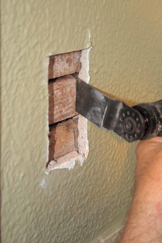cutting outlet plaster lathe