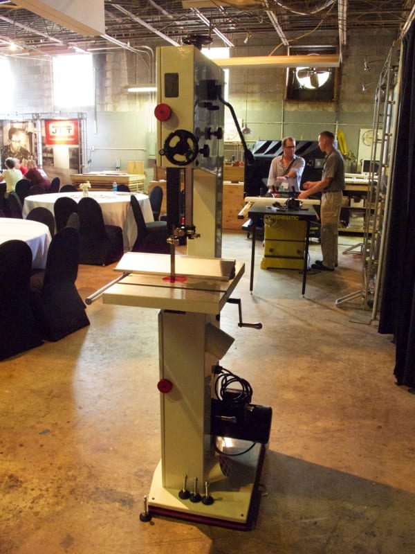 Jet Tools 14” Steel Frame Bandsaw