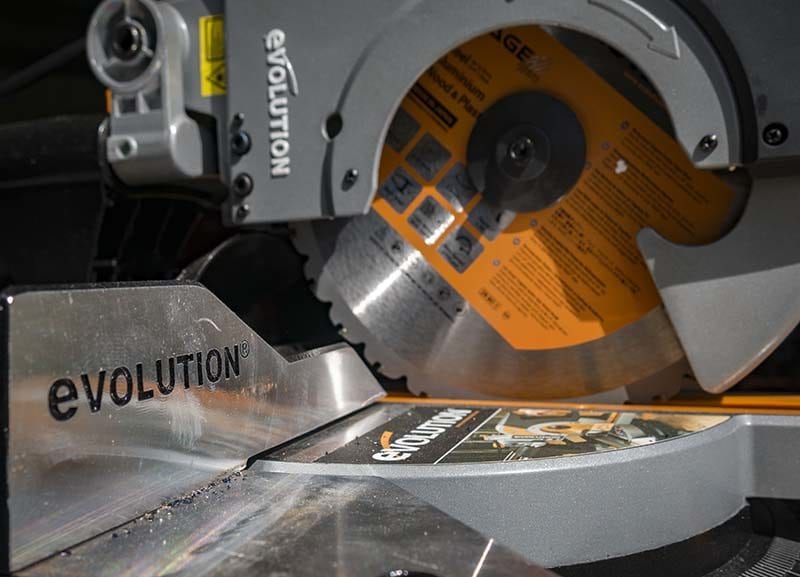 Evolution Rage3 saw Logo