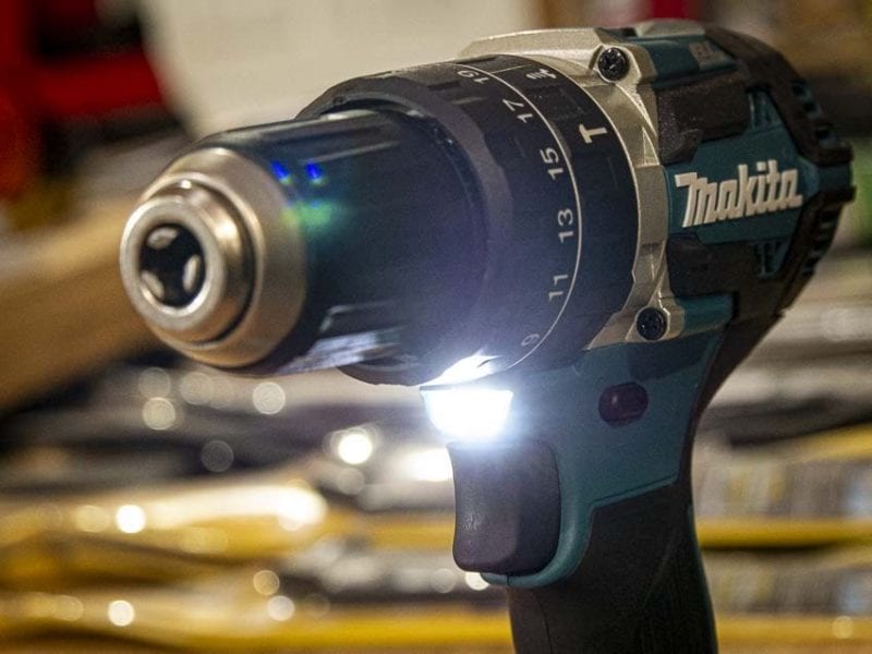 Makita XPH12