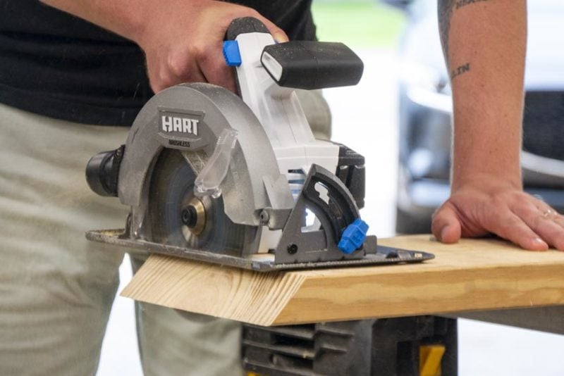 Hart 20V Brushless 7 1/4-Inch Circular Saw
