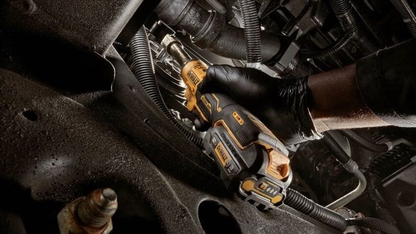DeWalt Xtreme 12V Brushless 3/8 in Extended Reach Ratchet DCF503EB