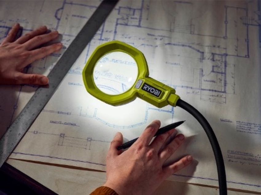 Ryobi 18V Magnifying LED Clamp Light PCL664B