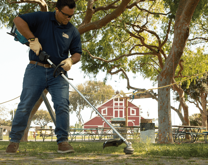 Makita 40V GRU03 String Trimmer 