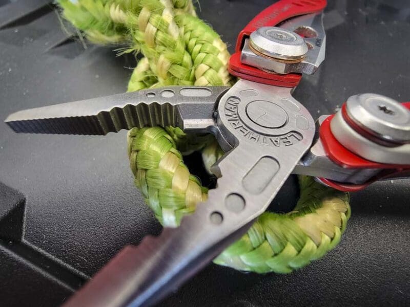 Skeletool Pliers