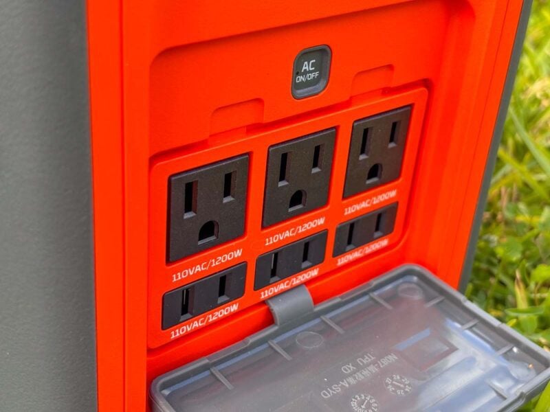 Right Side Outlets