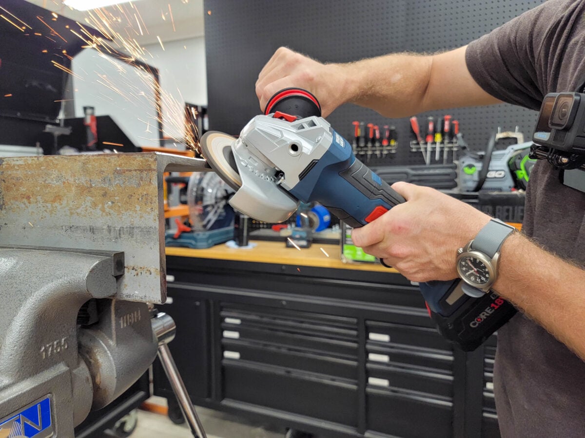 Bosch 18V Angle Grinder GWS18V-11PSN