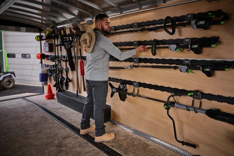 FLEX TRACK-LOCK Landscaping Trailer Application