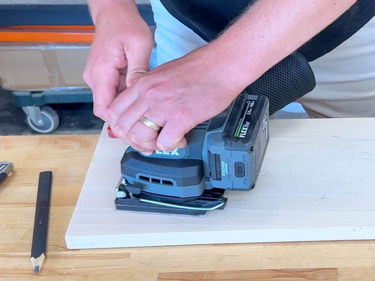 Flex 24V 1/4-Sheet Sander