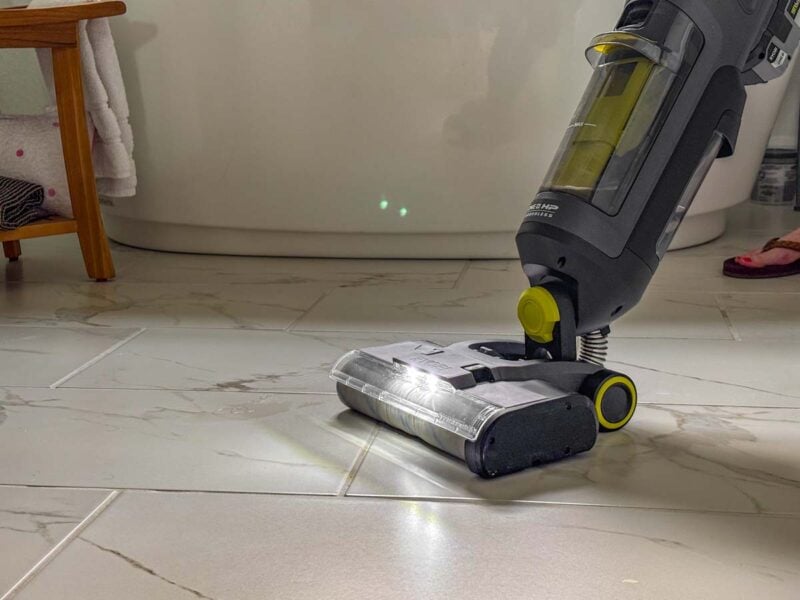 Ryobi 18V One+ HP SwiftClean Wet Dry Vacuum Mop