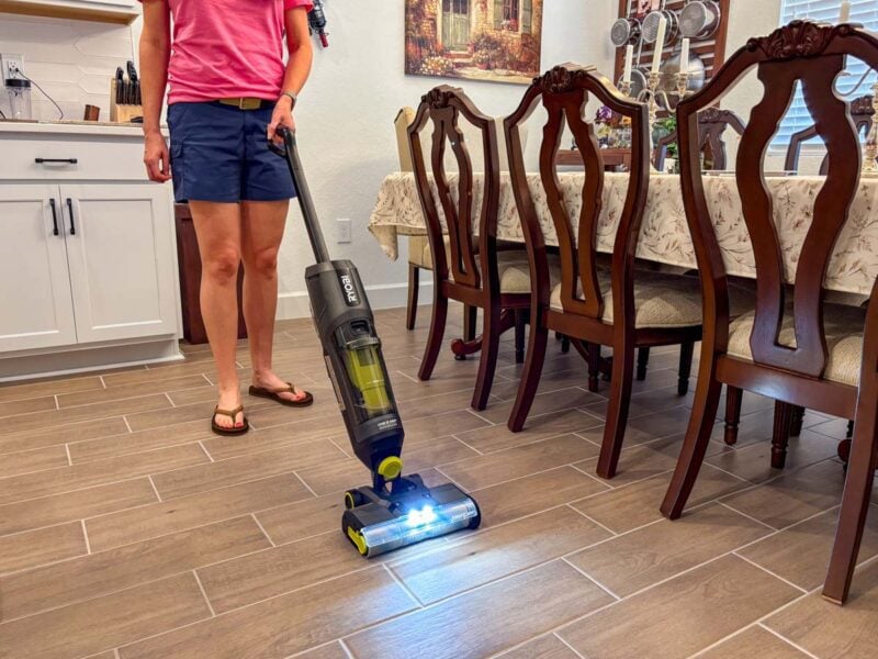 Ryobi 18V One+ HP SwiftClean Wet Dry Vacuum Mop